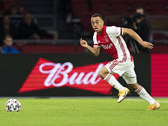 Sergino Dest joins Barcelona o...